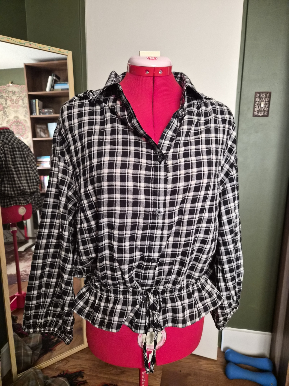 GAP Black & White Plaid Button-Down Drawstring Shirt